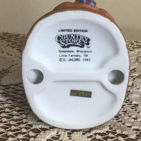 1983 Little Slugger Figurine - Picture 4 of 4